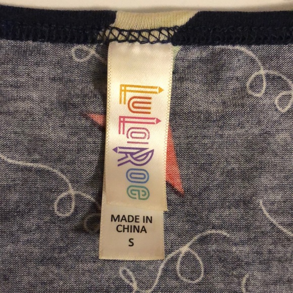 Lularoe Paper Airplane Print Wide Neck Short Sleeve Shirt - Picture 3 of 4